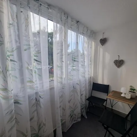 Lejlighed A Quick Walk To & Old Town